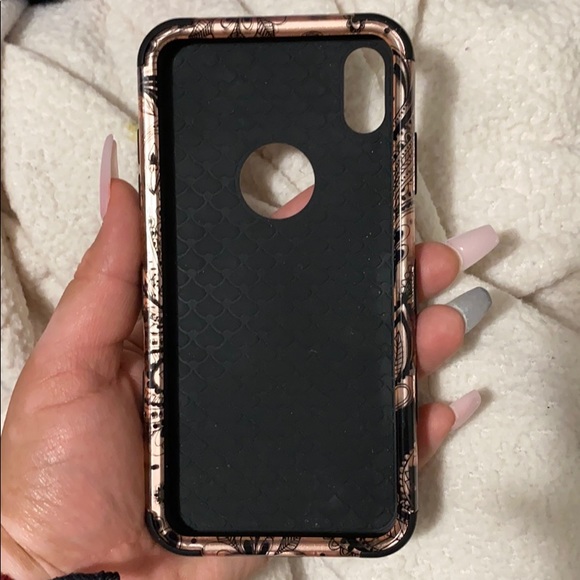 Cute iPhone XS Max case. - Picture 2 of 2
